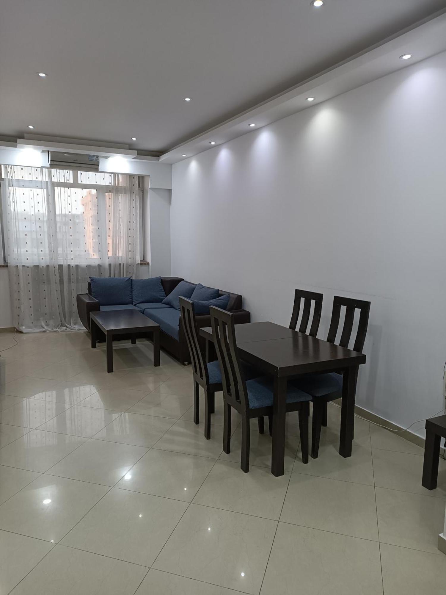 Rent Inn Yerevan On Sakharov Square Exterior photo