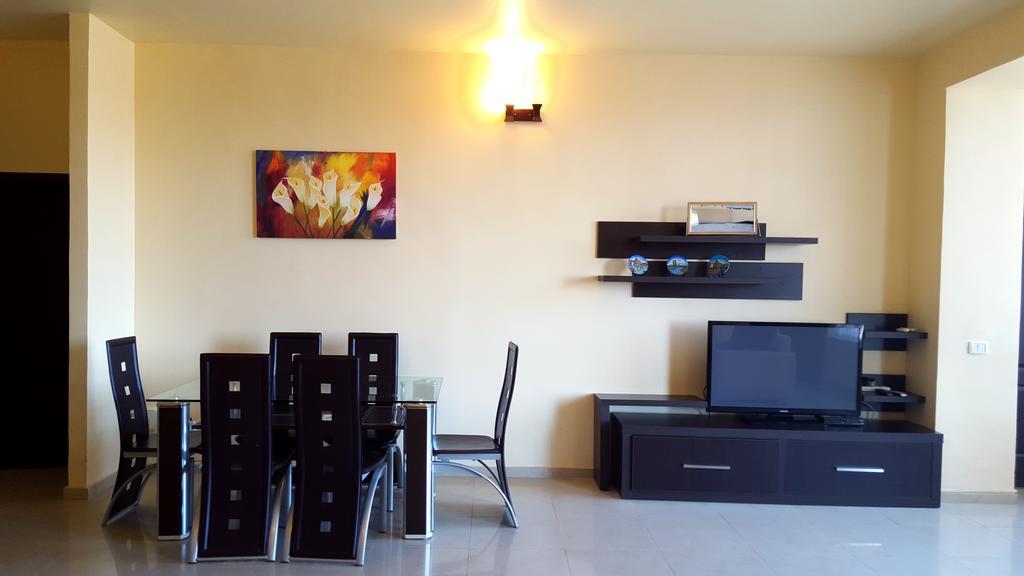 Rent Inn Yerevan On Sakharov Square Exterior photo